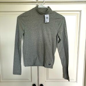 HOLLISTER NWT gray mock neck long sleeve tee